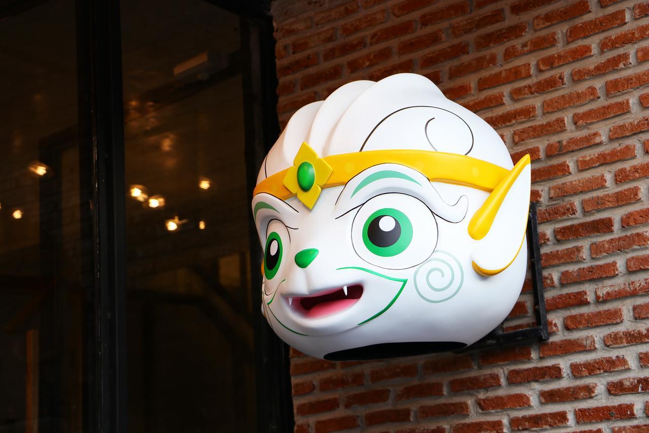 Hanu Hostel Bangkok Exterior photo